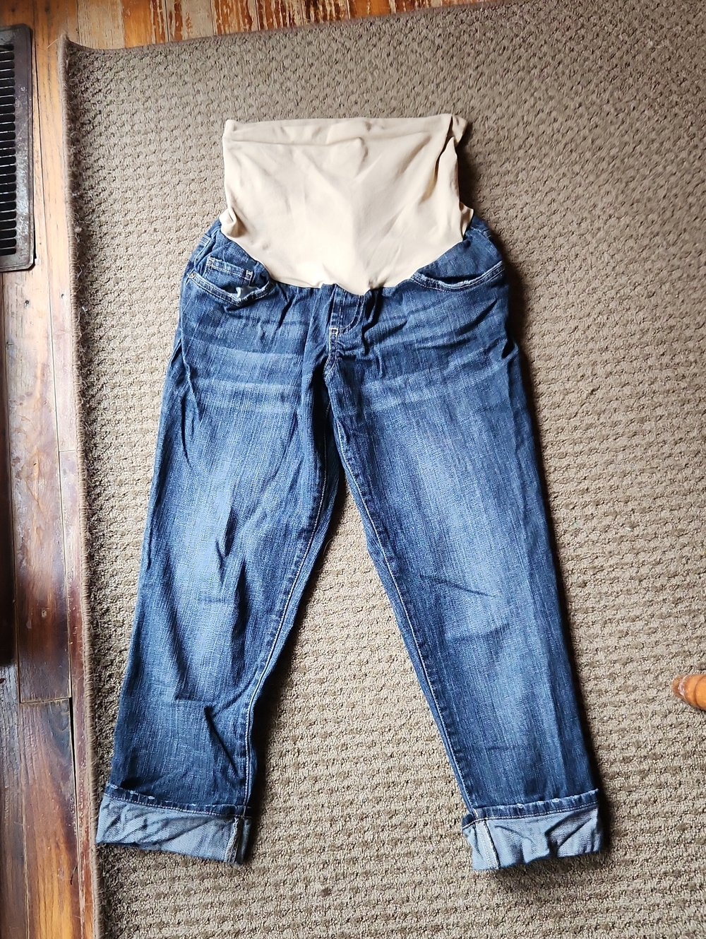Maternity Capris